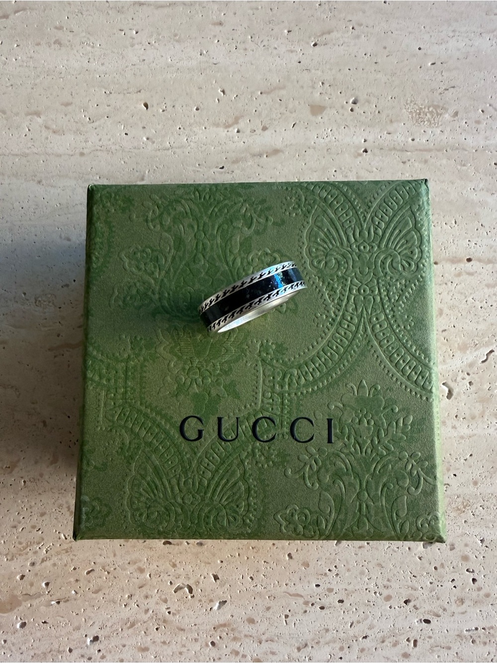 NWT GUCCI INTERLOCKING G RING STERLING SILVER BLACK ENAMEL DESIGNER SIZE: 19 - Picture 6 of 12
